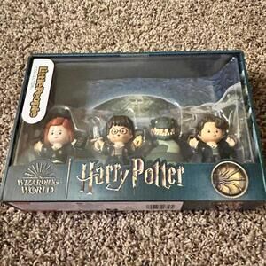 Fisher-Price Little People Harry Potter and the Chamber of Secrets (NWT)